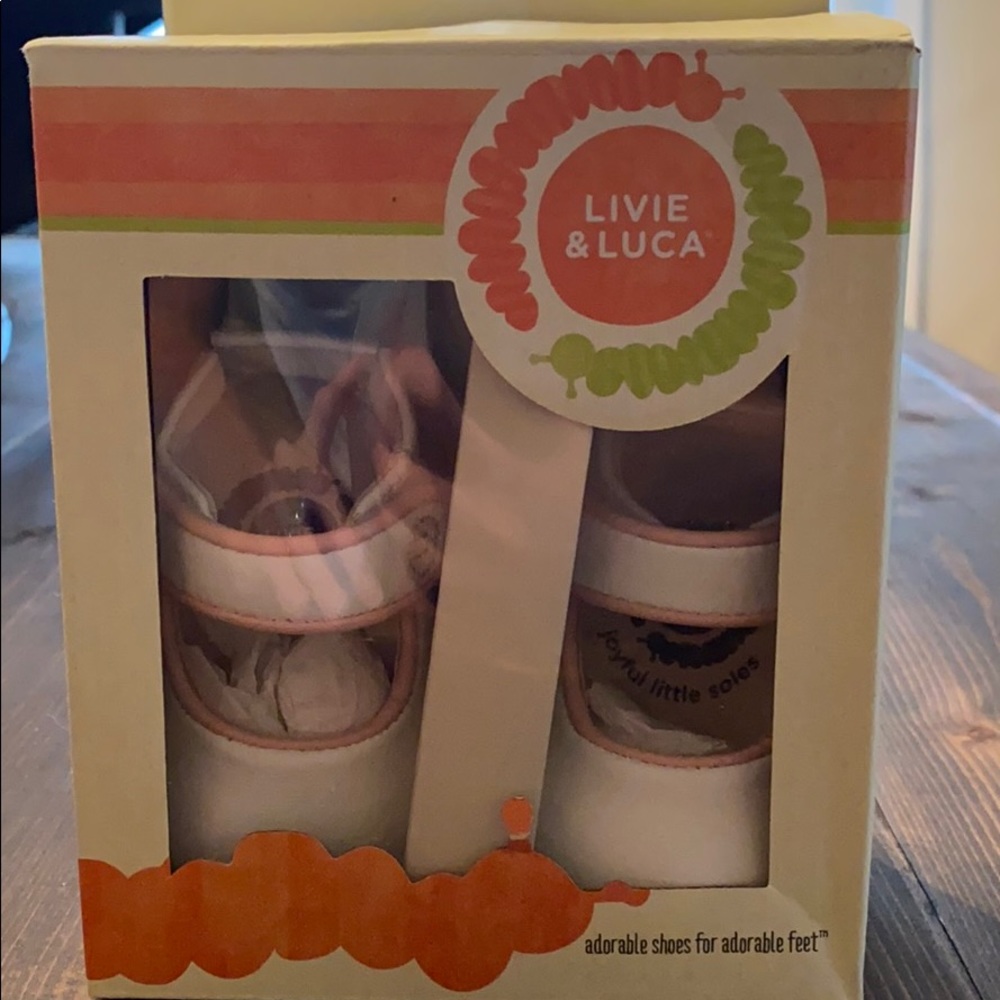 Livia and Luca little girls shoe